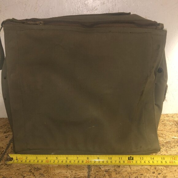 Vintage Green Military Bag / Rucksack - Collector's Item Only (LLT1584) - Picture 2 of 12